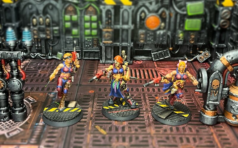Three Escher juves, all with lasguns