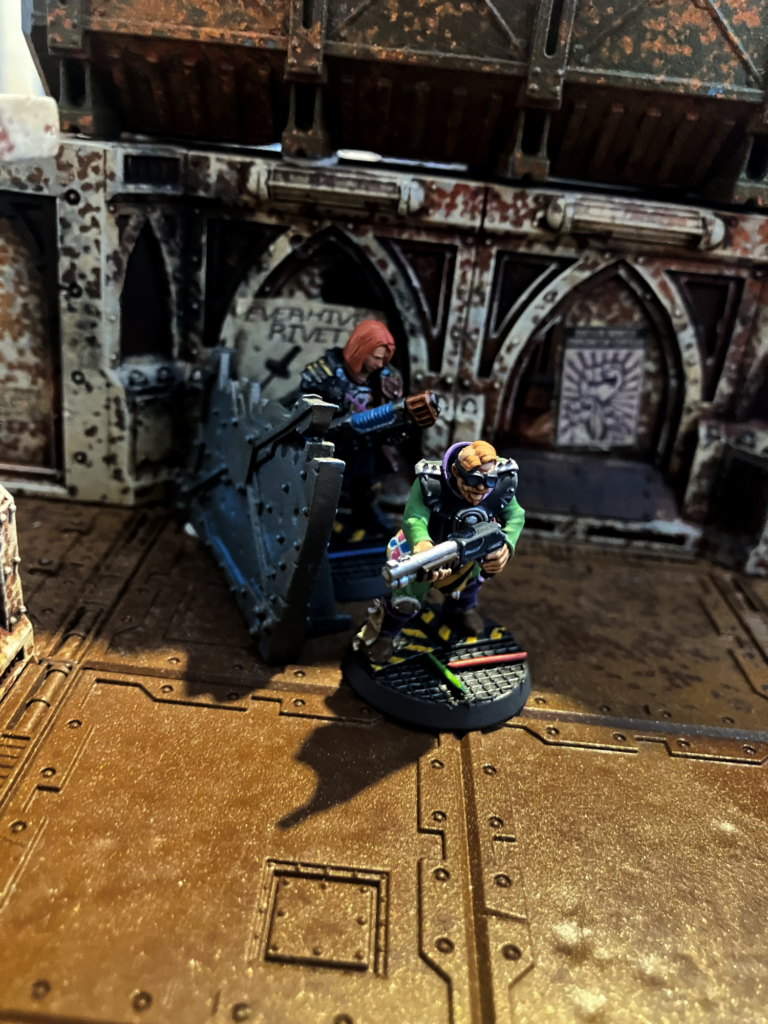 A champ with a plasma gun and a scummer