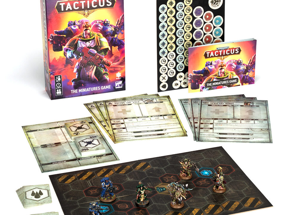 A new book store gang from Games Workshop Warhammer: 40,000 Tacticus and the contents of the box.
